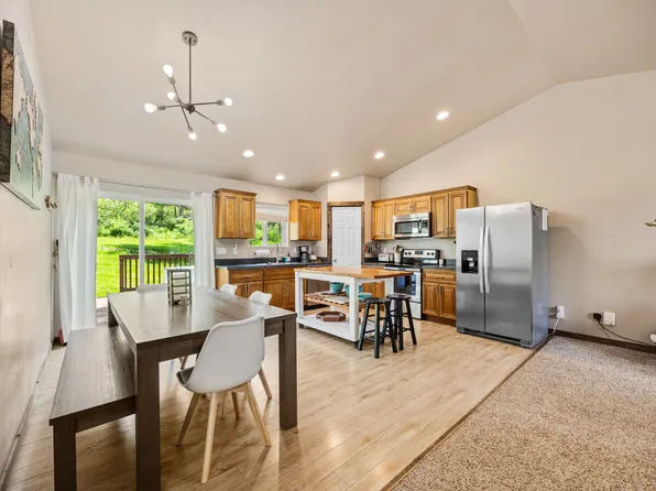 327 Deer Trl, Whitefish, MT 59937