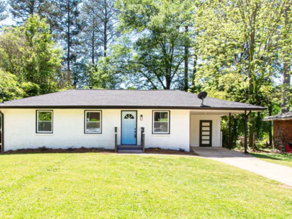 1155 Evelyn Dr, Forest Park, GA 30297
