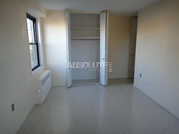 3rd image of 2440 Olinville Ave APT 618
