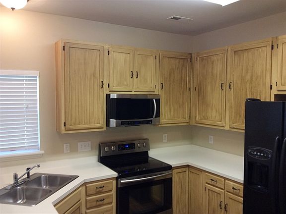 3rd image of 5703 Hedgecrest Pl