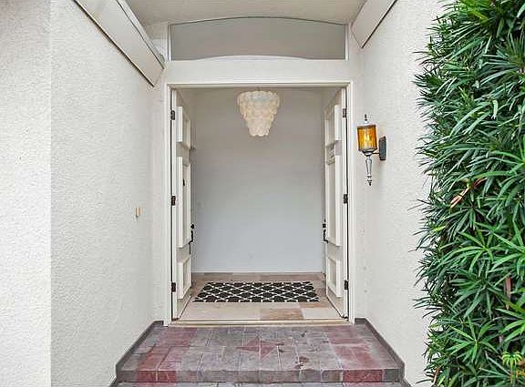 2nd image of 445 E Avenida Granada