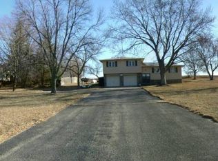 83694 555th Ave, Norfolk, NE 68701