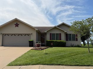 617 Minor Dr, South Jacksonville, IL 62650