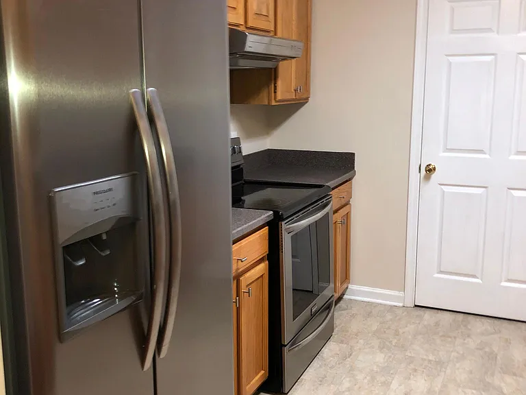 301 Fox Tail Dr — Photo 4