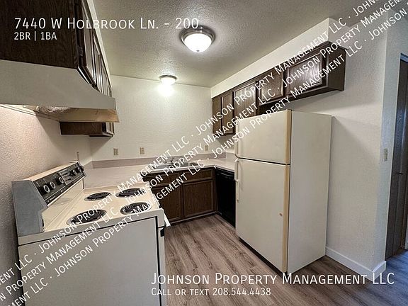 2nd image of 7440 W Holbrook Ln #200