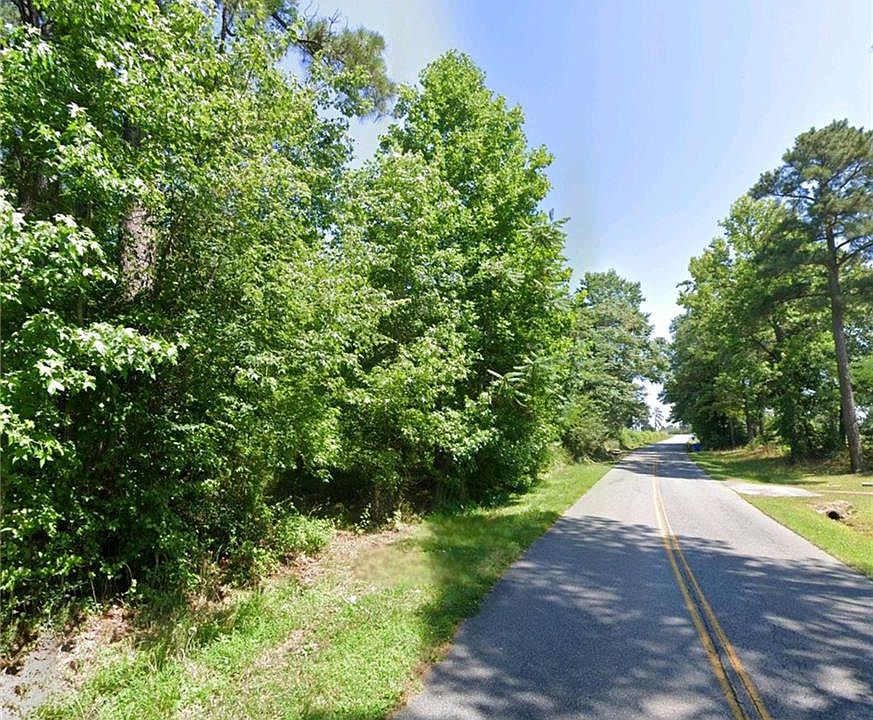 1st image of 10765 Camp Pond Rd