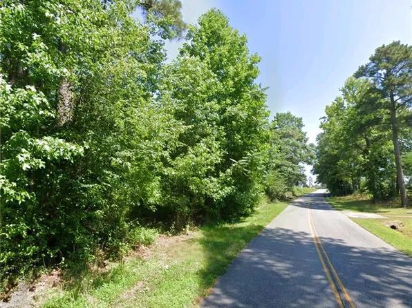 10765 Camp Pond Rd, Suffolk, VA 23437