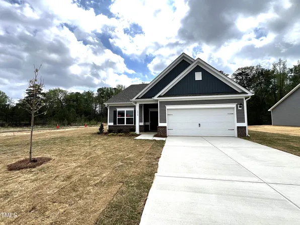 1918 Fireside Dr E #1, Fayetteville, NC 28312