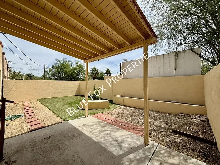 605 S 4th Ave — Photo 14
