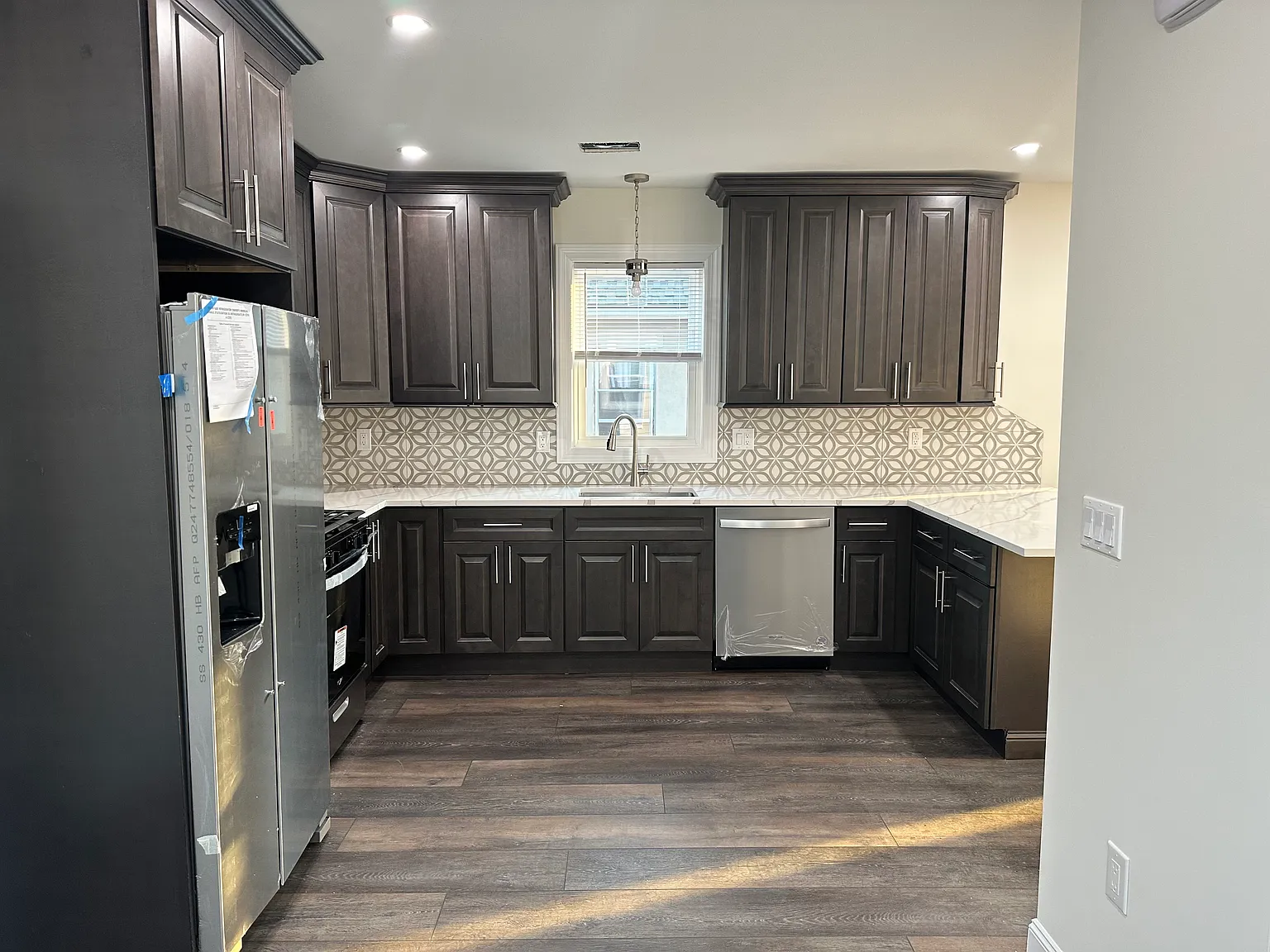 2 bed, 1.5 bath, 1000 sqft, $3,000 — Photo 4