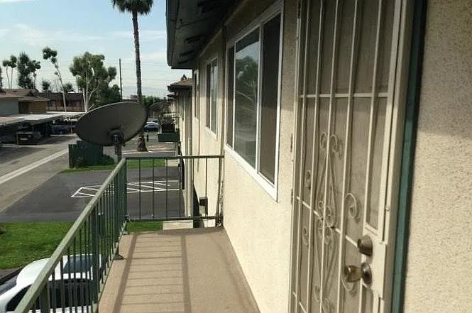 2 bed, 840 sqft, $2,195 — Photo 4