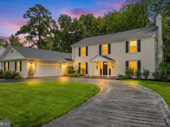 9403 Ferry Landing Ct, Alexandria, VA 22309