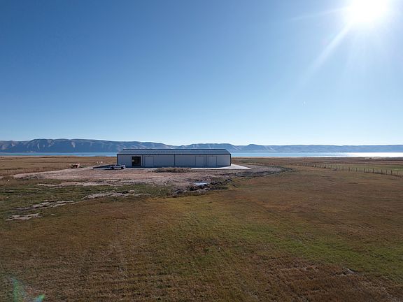 3rd image of 6710 S Highway 89