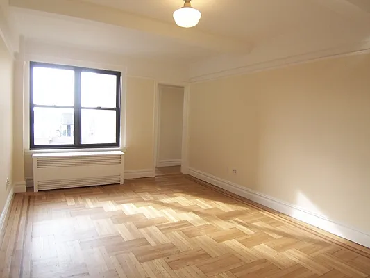 Rented by Citi Habitats | media 13