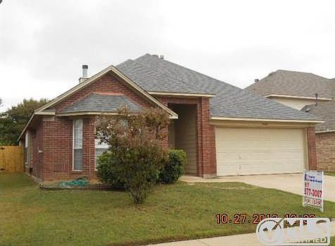 1st image of 7820 Park Trails Dr
