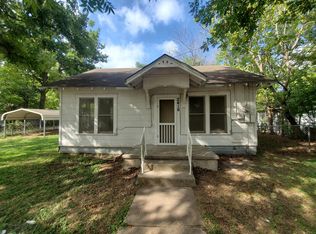 2416 N 22nd St, Waco, TX 76708