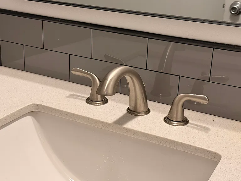 573 4th Street Pl SE #3 — Photo 7