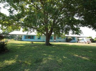 567 Orvin Rd SW, Baxley, GA 31513