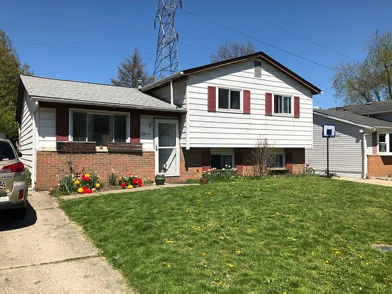 3206 Valley Park Ave photo 1