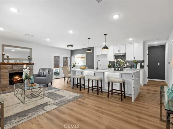 3095 College Ave, Costa Mesa, CA 92626