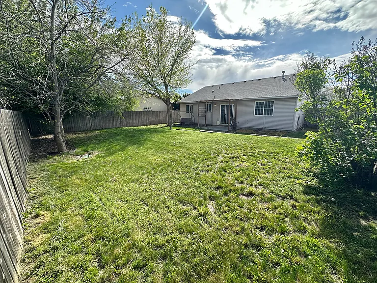306 Quail Cove Cir — Photo 17