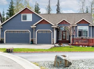 13038 Curry Ridge Cir, Eagle River, AK 99577