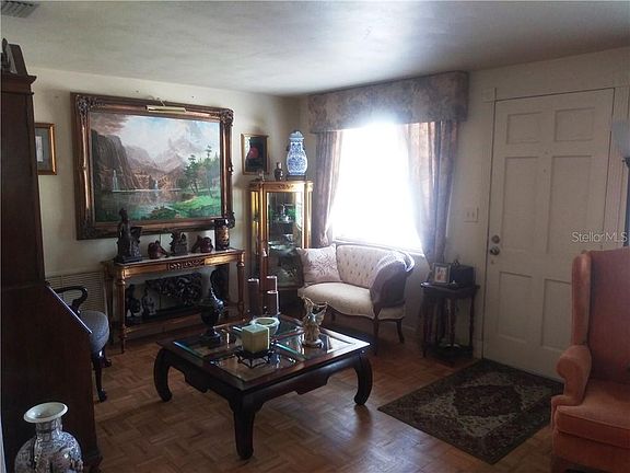 4th image of 4106 Beacon Square Dr