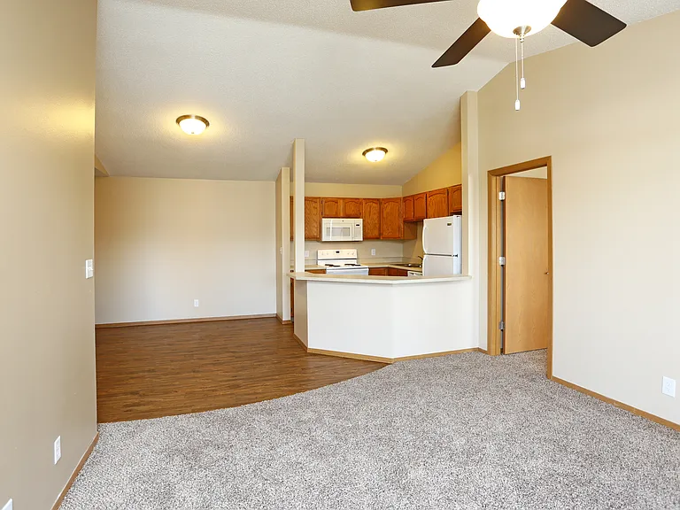 Westbrooke Apartments — Photo 21