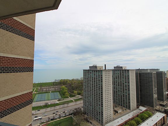 4th image of 3660 N Lake Shore Dr APT 3009