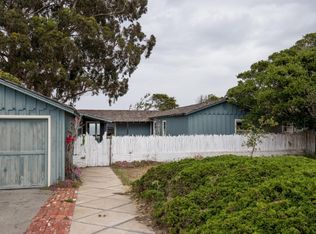 870 Jewell Ave, Pacific Grove, CA 93950
