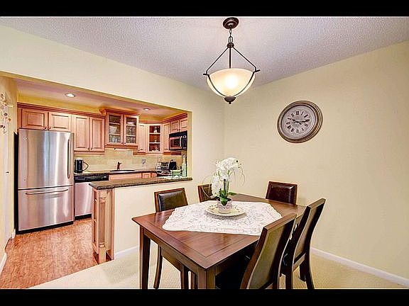3rd image of 421 Pine Glen Ln APT C-2