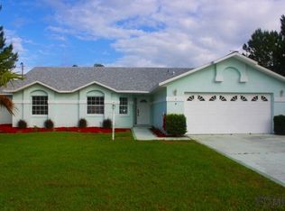 9 Bronson Ln, Palm Coast, FL 32137