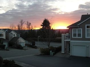 425 S 46th Pl UNIT B, Renton, WA 98055