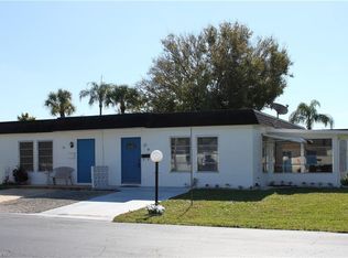 10 Temple Ct, Lehigh Acres, FL 33936