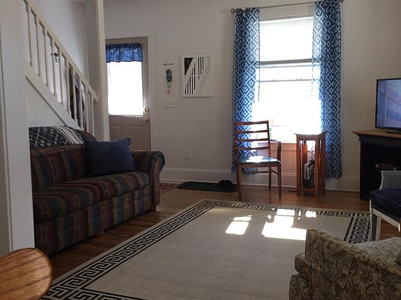 2nd image of 531 Madison Ave