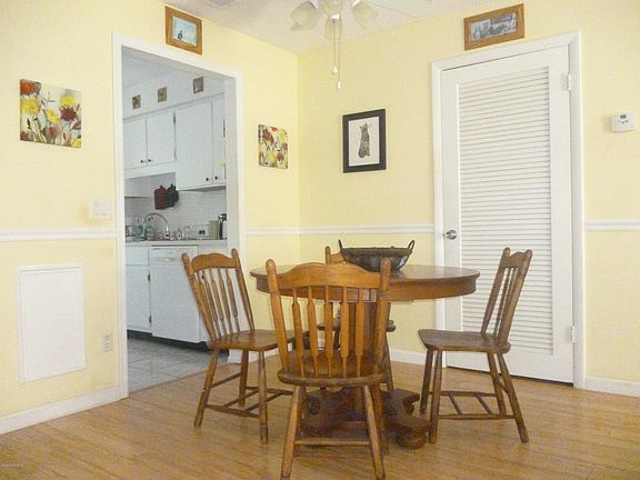 4th image of 1055 Cheyenne Blvd APT 10