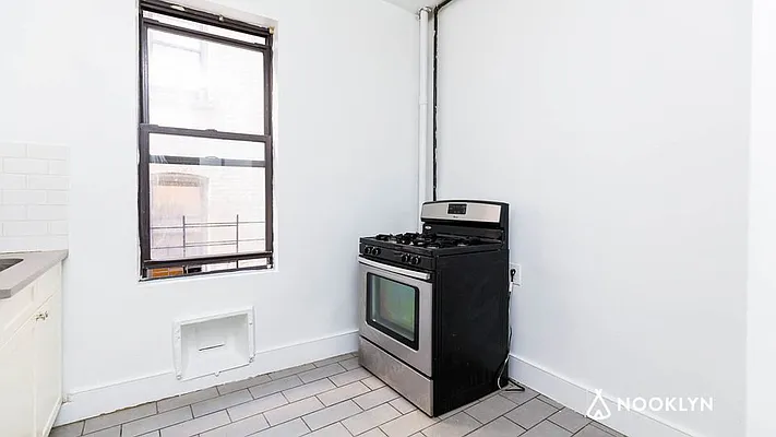 Rented by Nooklyn NYC LLC | media 6