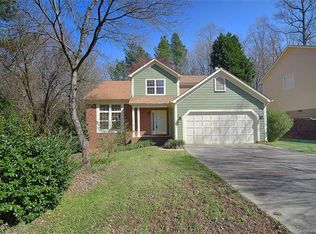 3940 Armitage Dr, Charlotte, NC 28269