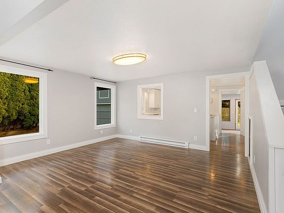5th image of 8635 NE 124th St