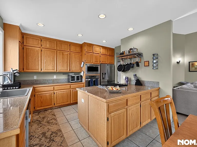 33 Zermatt Ct — Photo 24