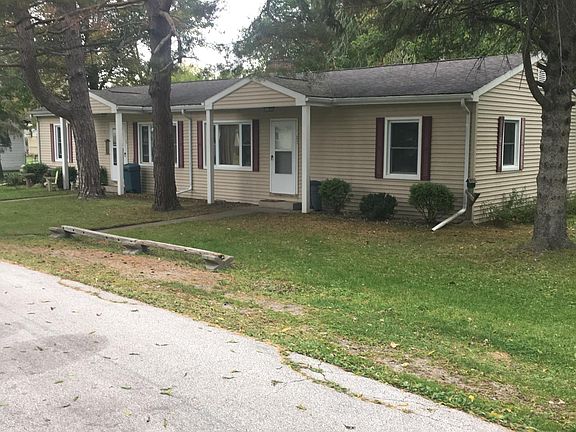 5th image of 3113 E Woodland Dr