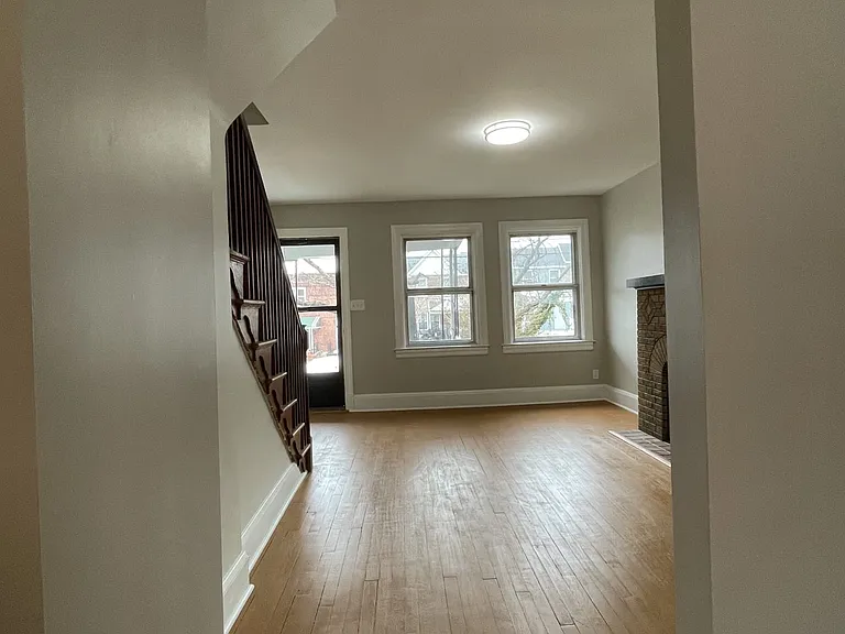 2644 W Lafayette Ave — Photo 17