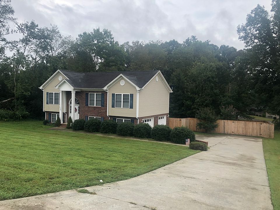 1st image of 1705 Orchard Dr