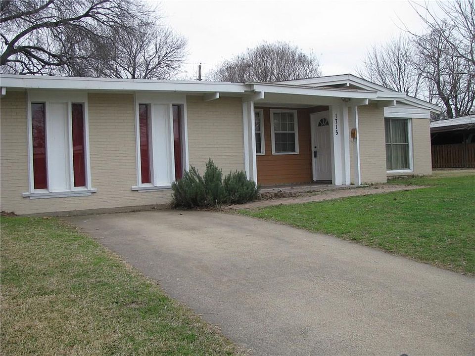 1st image of 1715 Bunker Hill Dr