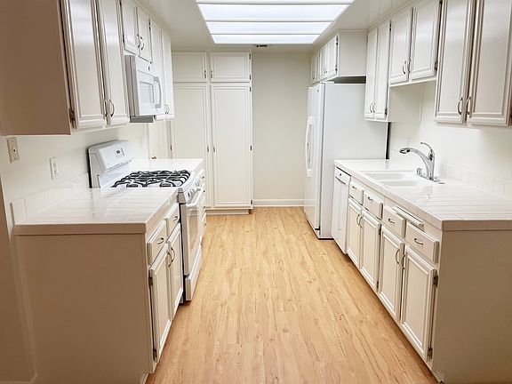 5th image of 10647 Wilkins Ave APT 104