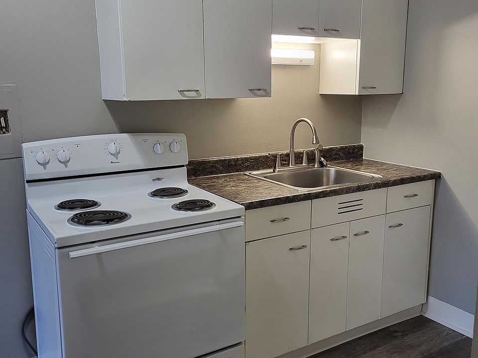 1st image of 738 River Dr #10914083