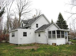 404 E McConnell St, Saint Johns, MI