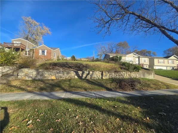 5321 Swope Pkwy, Kansas City, MO 64130