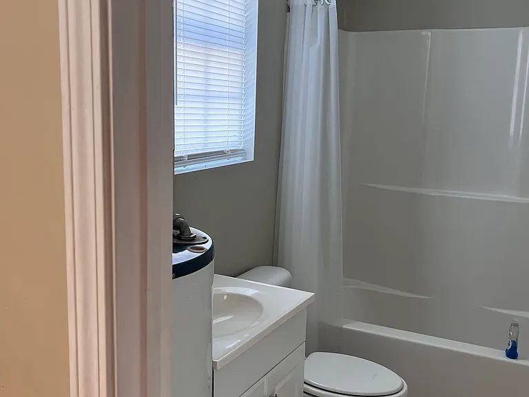 3520 Cold Springs Rd #3 — Photo 7