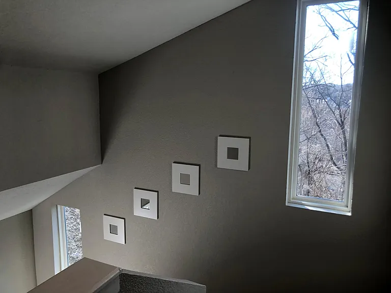 1926 W Lawrence Ct — Photo 2